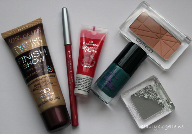 GIVEAWAY! GIVEAWAY!